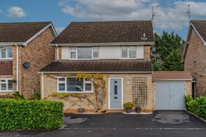 7, Northbank Close, Hatherley, Cheltenham GL51 6UA