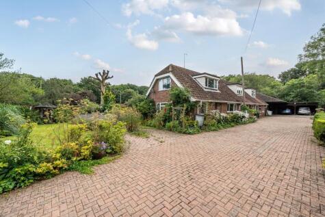 Stone Cross Road, Bilsington, Ashford TN25 7JL