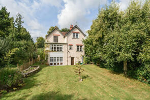Wayside, Maudlin Lane, Bramber BN44 3PR