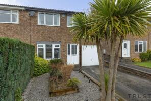 22, Links Avenue, Hunsworth, Cleckheaton BD19 4EG