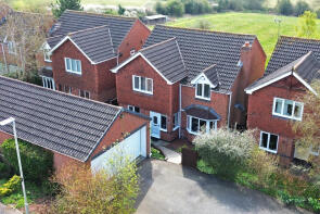 31, Hawthorne Drive, Coalville LE67 1AW