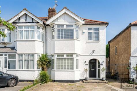 Tenniswood Road, Enfield