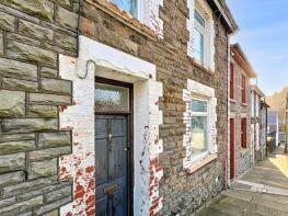 11, Woodland Terrace, Ynys-wen, Treorchy CF42 6EA