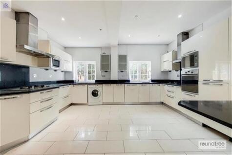 Meadow Drive, Hendon NW4