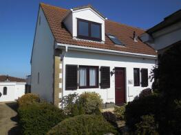 6, The Vineyard, Yarmouth PO41 0XE