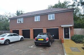 44, Copse Close, Fleet GU51 1FA