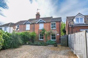 4 The Orchard, Lower Street, Norwich NR13 6RW