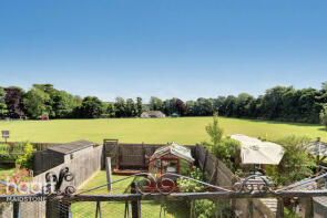 4, Hadley Gardens, Hollingbourne ME17 1UF