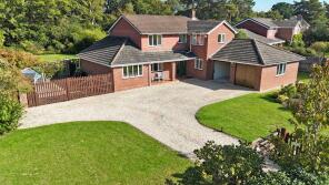 3 Amberwood, New Forest Drive, Brockenhurst SO42 7QT