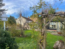 1 Catkin Cottage, The Street, Stowmarket IP14 6HF