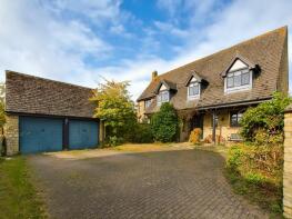 77b Buchanan House, Wappenham Road, Brackley NN13 5QA