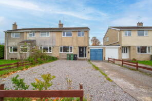 24, Stonewell Park Road, Bristol BS49 5DP