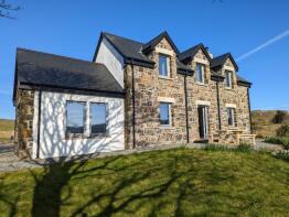 The Beach House, Uiginish, Uiginish Road, Isle Of Skye IV55 8ZR