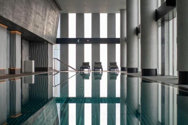 44th-floor pool