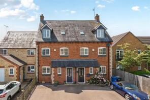 11, The Old Woodyard, Towcester NN12 8DH