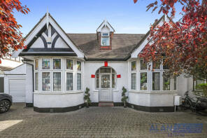 47, Westrow Gardens, Seven Kings, Ilford IG3 9NF