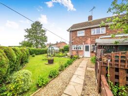2, Swan Close, Norwich NR9 5NL
