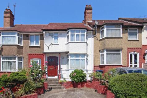 Whitton Avenue East, Greenford