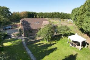 Sandhole Bungalow, Kemsdale Road, Faversham ME13 9JL