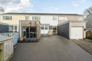 9, Llawnroc Close, Camborne TR14 7AS