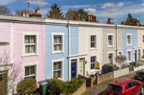 31, Warren Road, Reigate RH2 0BN