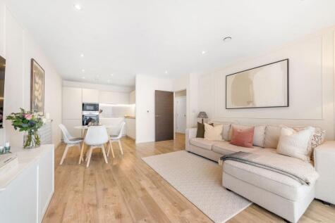 Purbeck Gardens, London, SE26