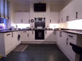 Brookbridge, Station Cottages, Groombridge Lane, Eridge Green, Eridge TN3 9LD