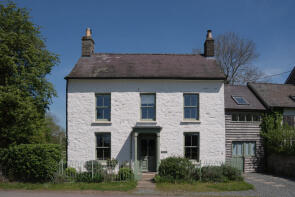 Rosamund House, Clifford Castle Road, Hereford HR3 5EU