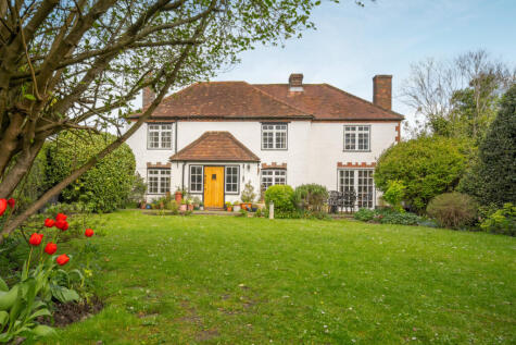 Bullocks Farm Lane, Wheeler End, High Wycombe, Buckinghamshire, HP14