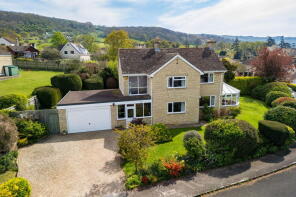 66, Ratcliff Lawns, Southam, Cheltenham GL52 3NT