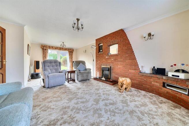 living room h.jpg