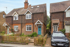 109, The Street, Guildford GU3 1AT