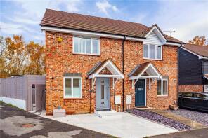 19, Lasham Road, Fleet GU51 1HE