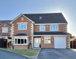 20, Woodvale Close, Higham, Barnsley S75 1PP