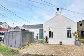 The Dees, Tram Road, Rye TN31 7TY