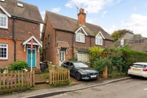 111 Rodean, The Street, Guildford GU3 1AT