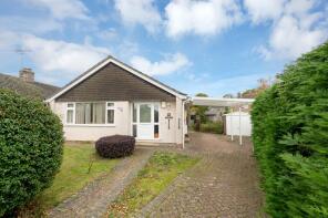 14, Heath Drive, Oakham LE15 7DF