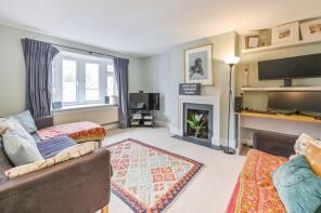 Flat 30, The Sandhills, Limerston Street, London SW10 0BG