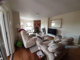 Angus Cottage, Old Road, Maisemore, Gloucester GL2 8HT