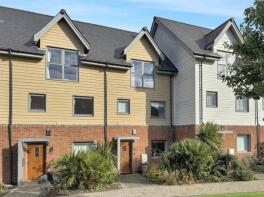 5, Cormorant Grove, Newport PO30 2DY