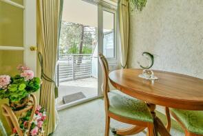 12, Pinetree Court, Danestrete, Stevenage SG1 1YJ