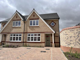 45, Red Admiral Street, Ely CB7 4FU