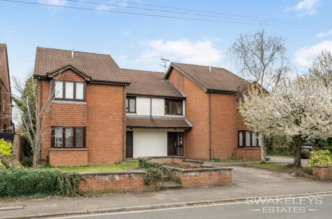 Oak Avenue, Ickenham, UB10