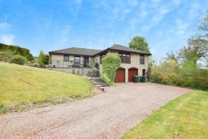 6, Loanfoot Park, Aberuthven PH3 1JF