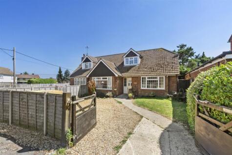 Woodlands Close, Holmer Green