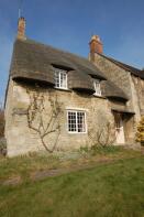 8 Little Thatch, Drayton Road, Kettering NN14 3BG