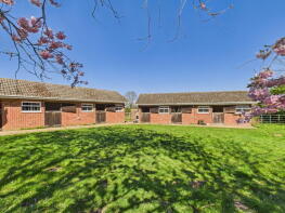 Stables, Gravelpit Hill, Lower Stow Bedon, Stow Bedon NR17 1EU
