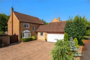 18, Cumberland Gardens, Grantham NG33 4SQ