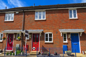 4, Cutter Close, Upnor, Rochester ME2 4GY