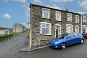 1, Woodville Terrace, Blackwood NP12 0AP